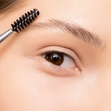 Natural Products for Eyelashes & Brows 